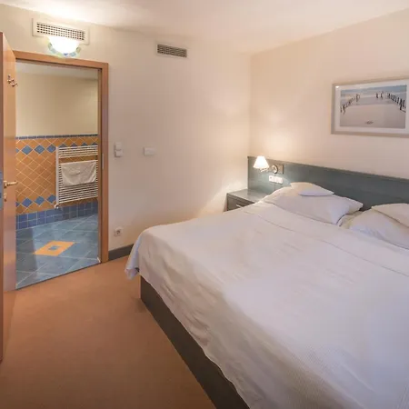 Kalma, Kalma Villa, Ξενοδοχείο Hévíz