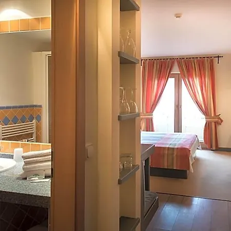 Kalma, Kalma Villa, Hotel 3*