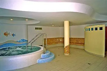 Kalma, Kalma Villa, Otel Hévíz