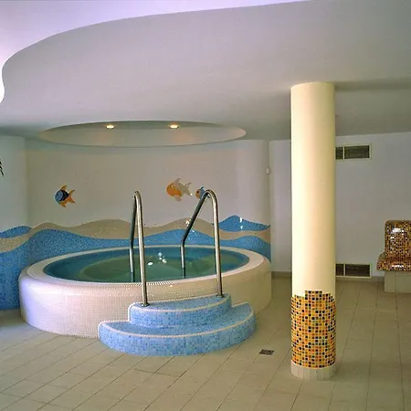 Kalma, Kalma Villa,