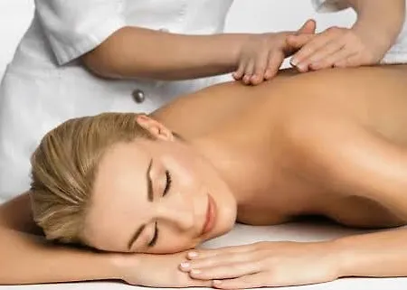 Kalma, Kalma Villa, Ξενοδοχείο