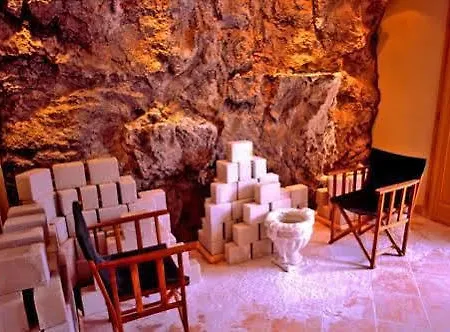 Kalma, Kalma Villa, מלון 3*
