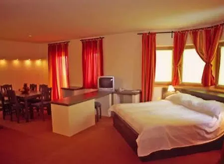 Ξενοδοχείο Kalma, Kalma Villa, Hévíz