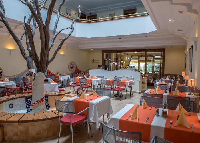 ホテル Kalma, Kalma Villa, ヘーヴィーズ