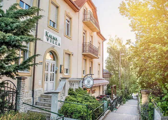 Kalma, Kalma Villa, 호텔 3*